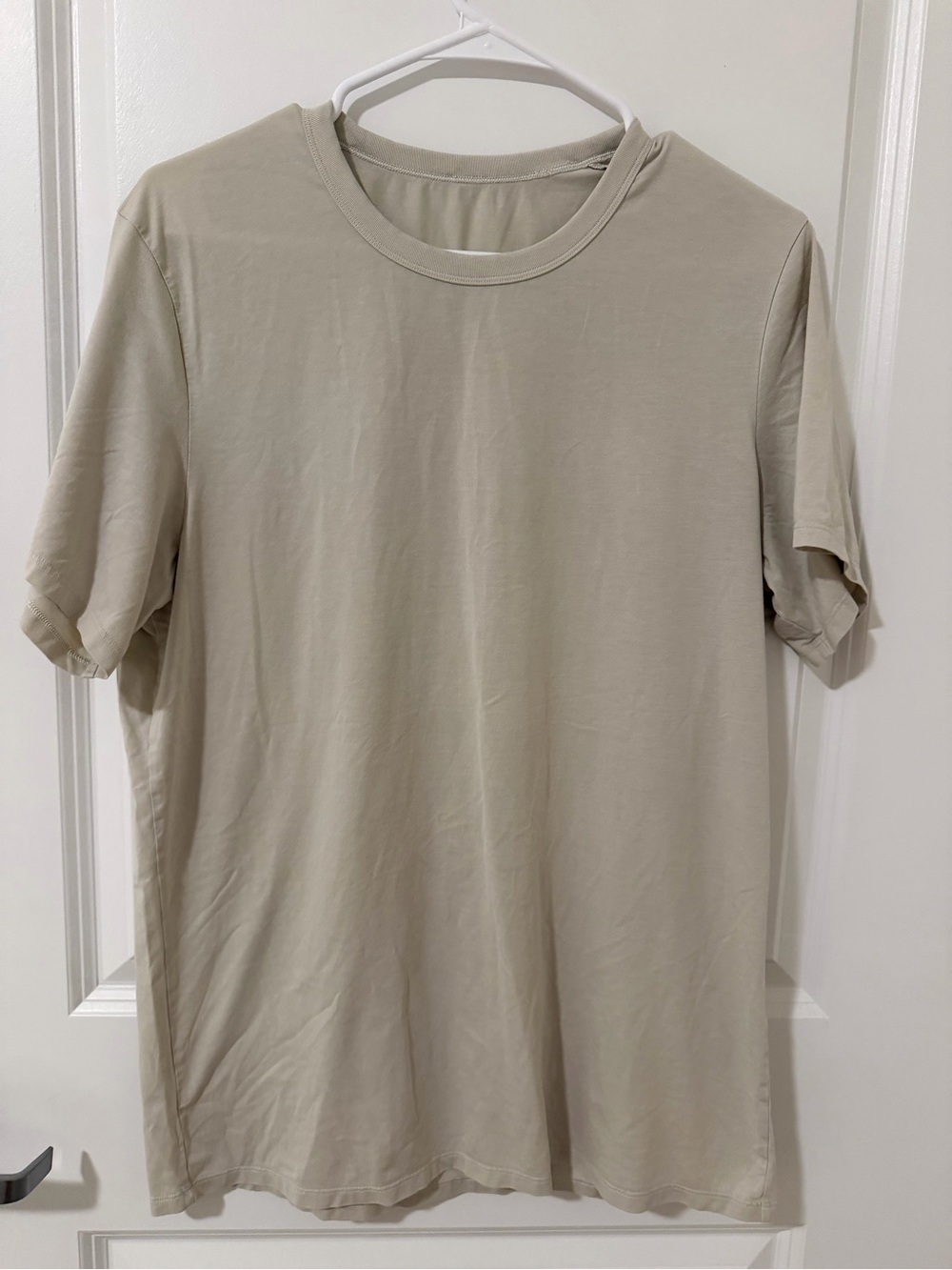 lululemon athletica Beige Short Sleeve Crew T-Shirt